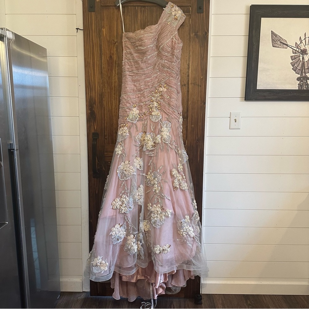 Stunning pink shimmering formal dress